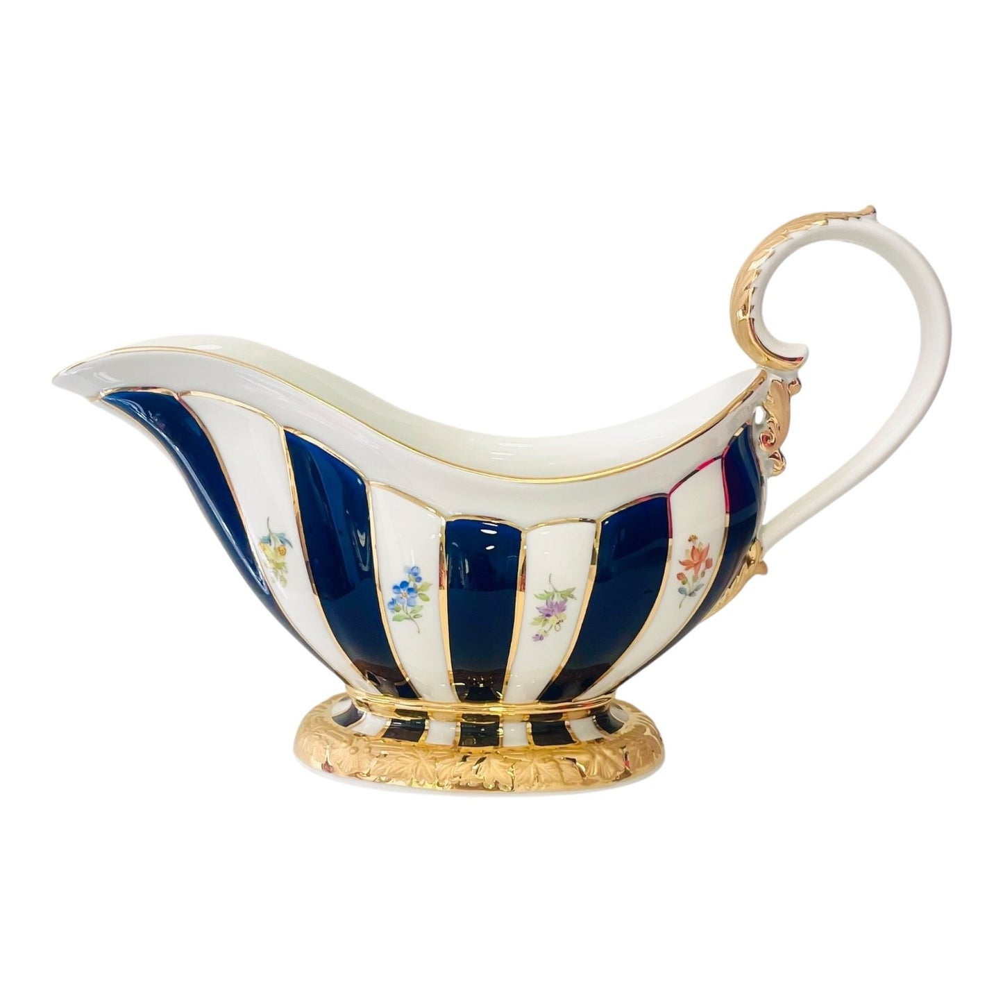 Meissen Strewn Flowers Gravy Boat