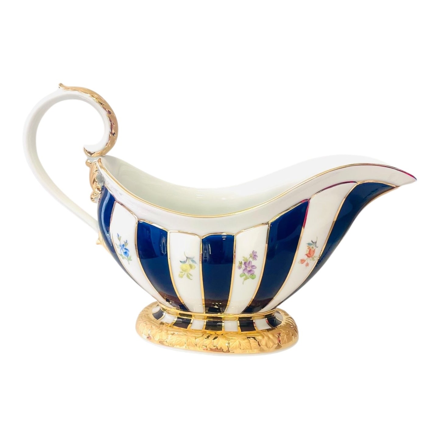 Meissen Strewn Flowers Gravy Boat
