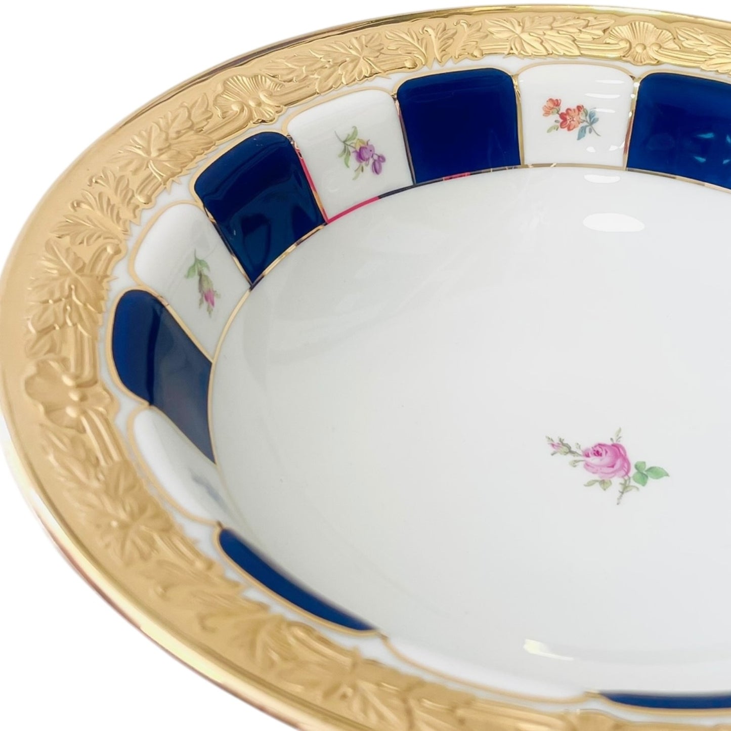 Meissen Strewn Flowers Large Bowl