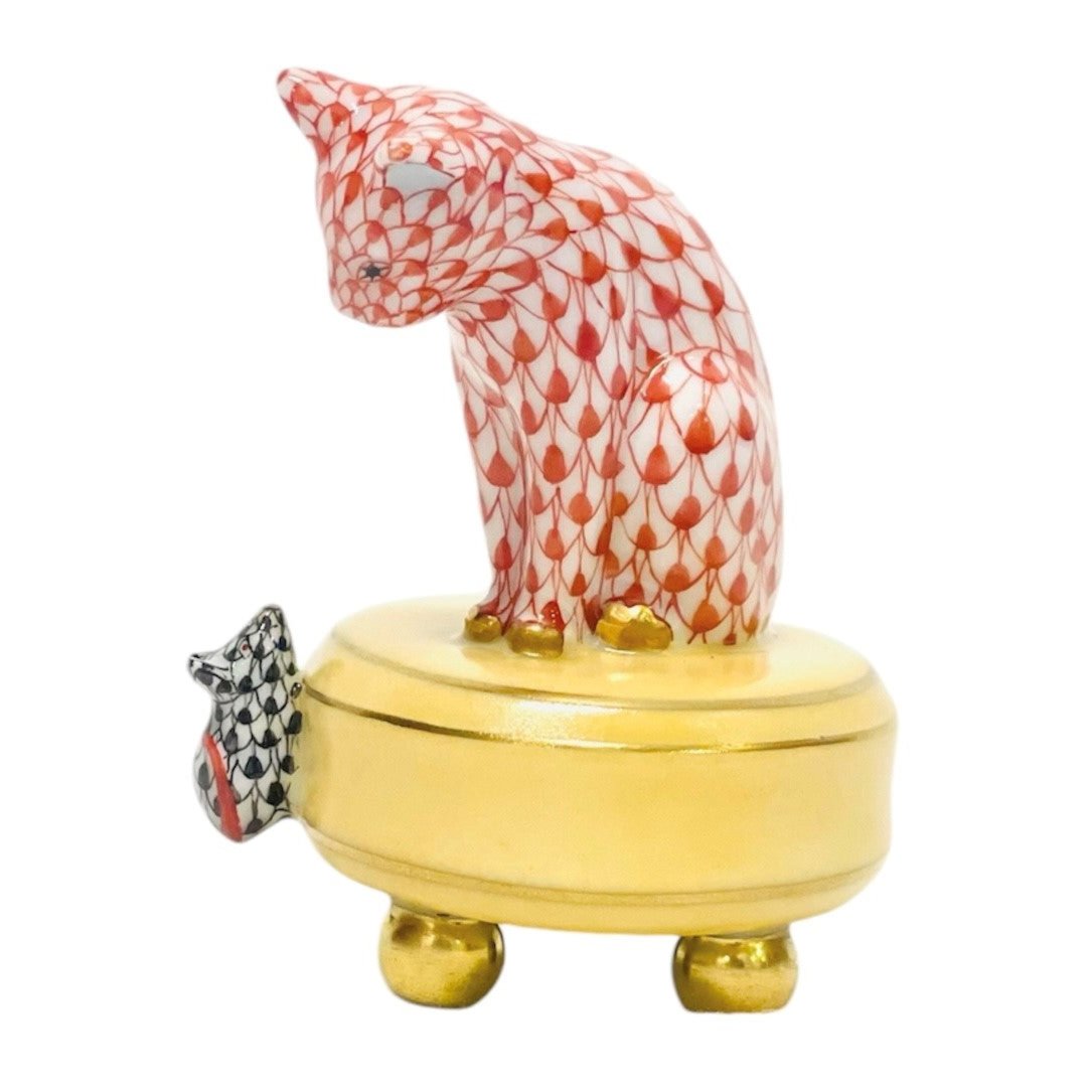 Herend Cat with Mouse Fishnet Figurine