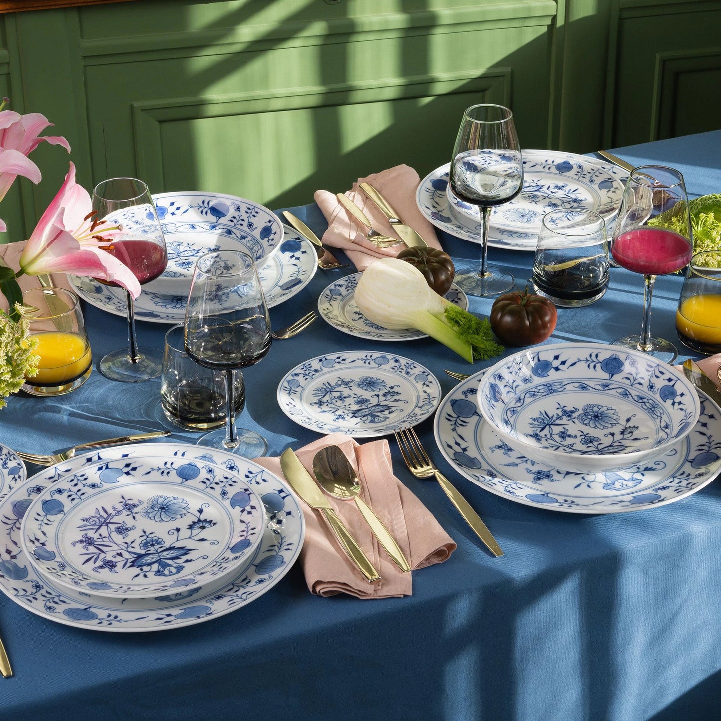 Meissen Blue Onion Bread & Butter Plate, 17 cm