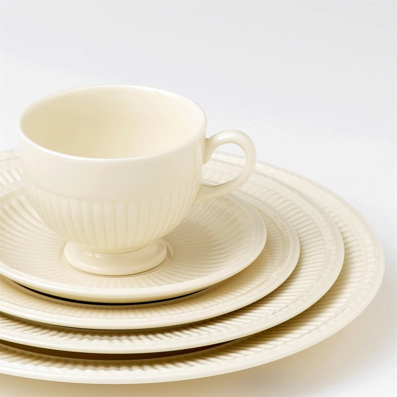 Wedgwood Edme Plate 26cm