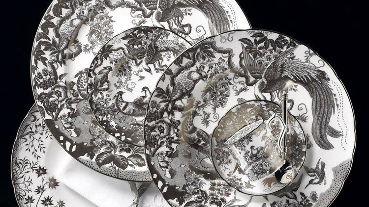 Royal Crown Derby Aves Platinum