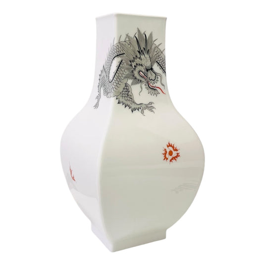 Meissen Ming-Dragon Vase, Black