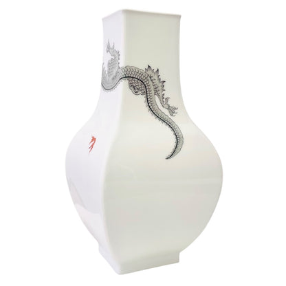 Meissen Ming-Dragon Vase, Black