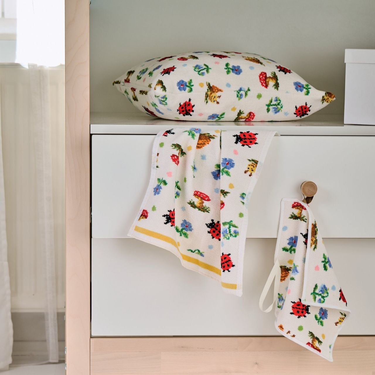 Feiler Pauli Dots Face Cloth